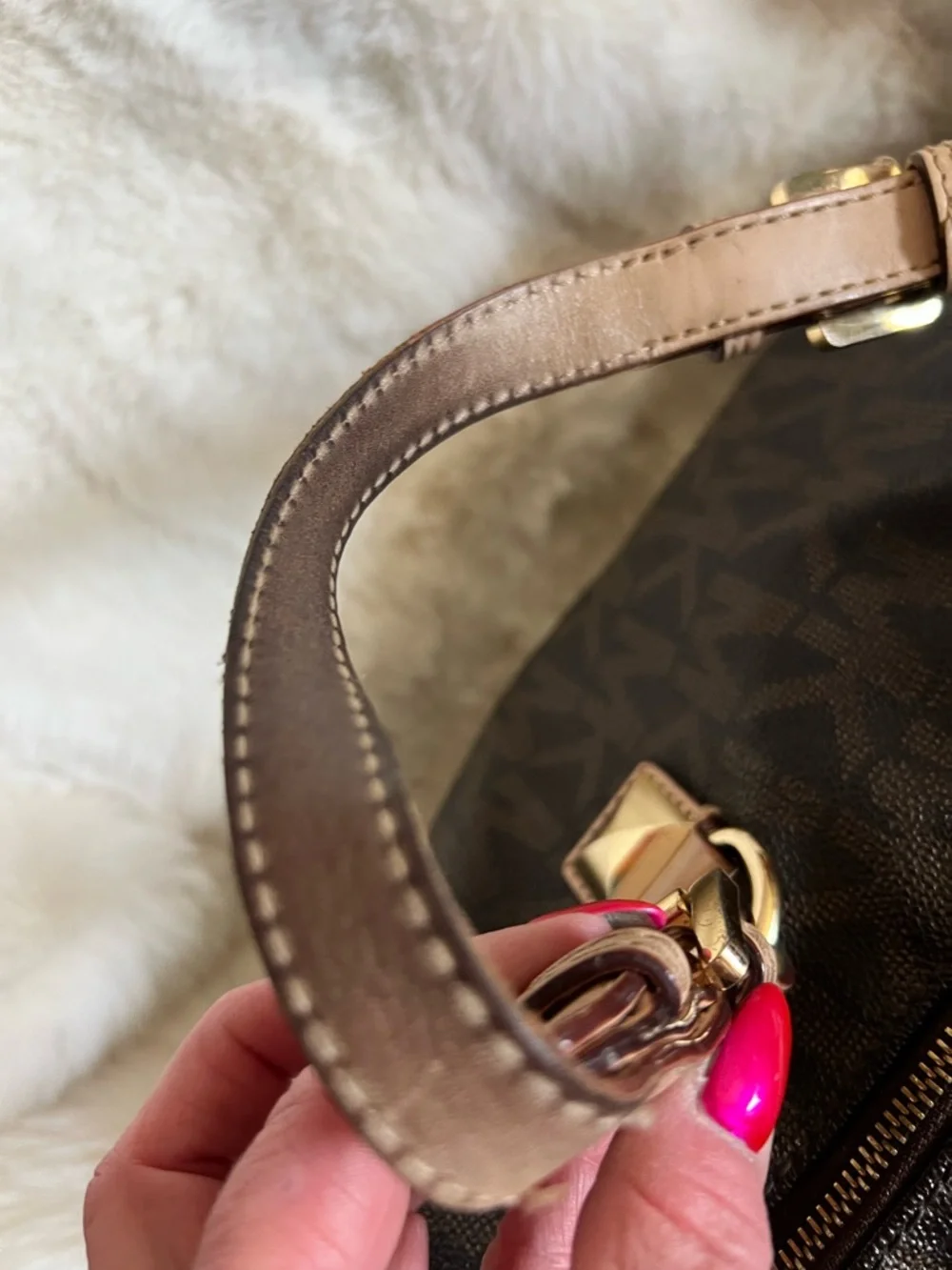 Michael Kors Brown Monogram Grayson Satchel with Gold Hardware vintage - Picture 9 of 16